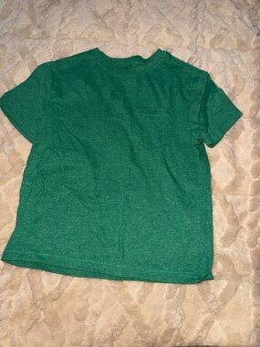 Kids Old Navy Crewneck T-Shirt